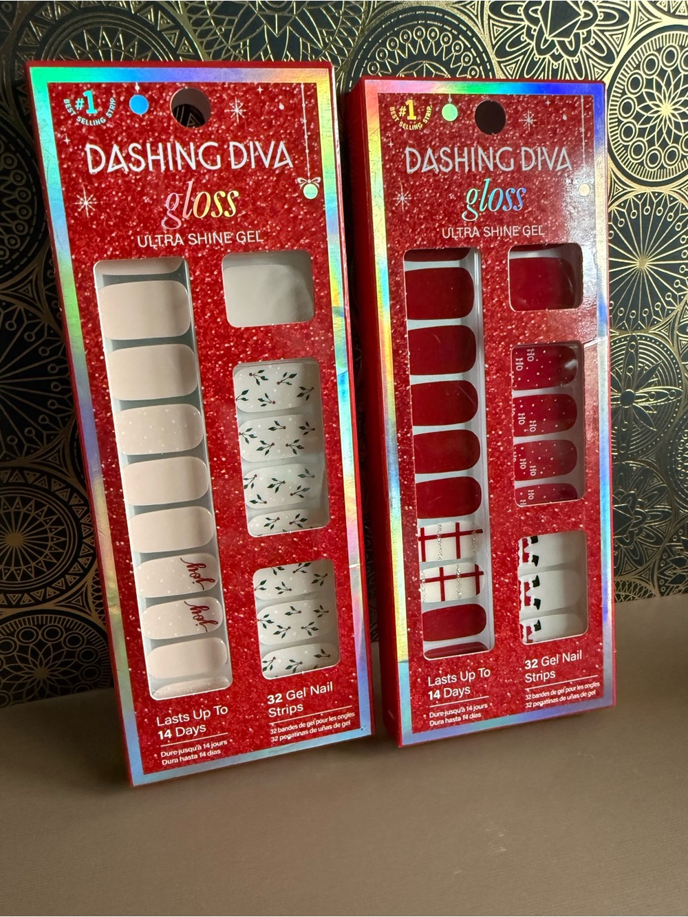 Dashing Diva Gloss Press-On Nails - Red & White Holiday Set